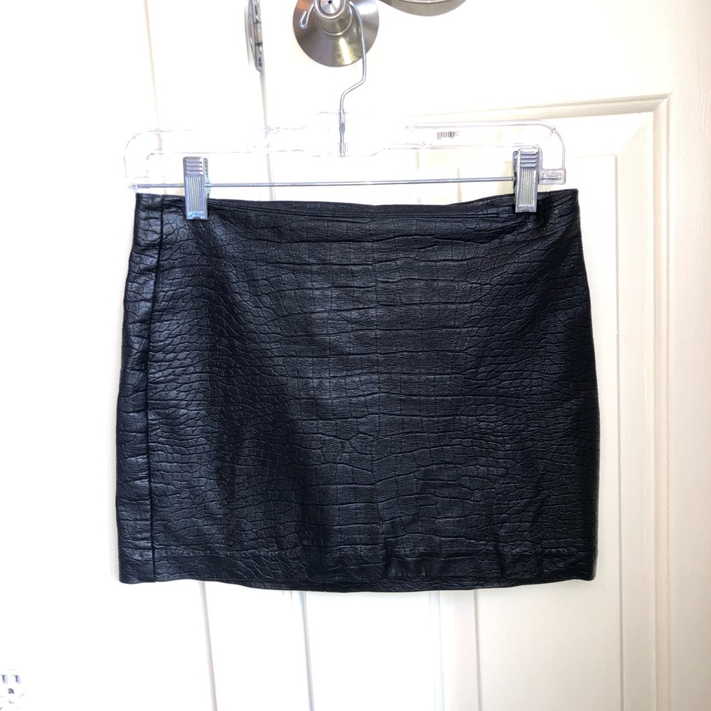 Leather snake skin mini skirt